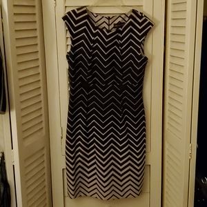 Black and tan sheath Dress